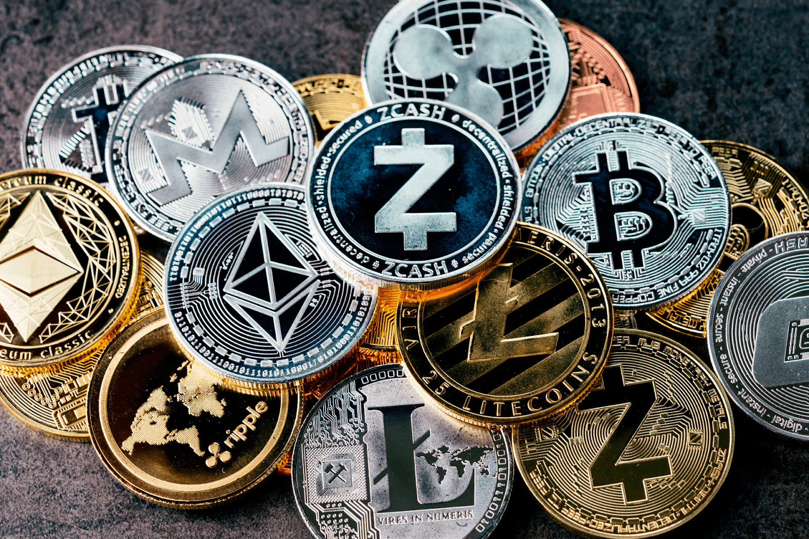 Te contamos las 6 predicciones de precios cripto de influencers en YouTube