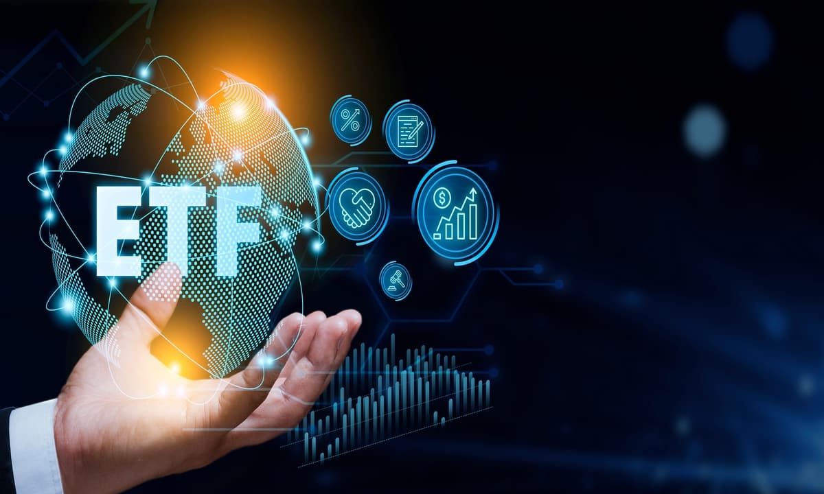 Aumentan las esperanzas en el ETF de Ethereum mientras reacciona el precio del ETH; esta nueva ICO de criptomoneda meme atrae gran interés