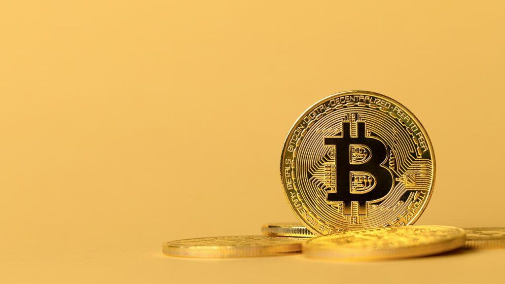 Inversores a largo plazo no están vendiendo BTC: análisis on-chain de Bitcoin