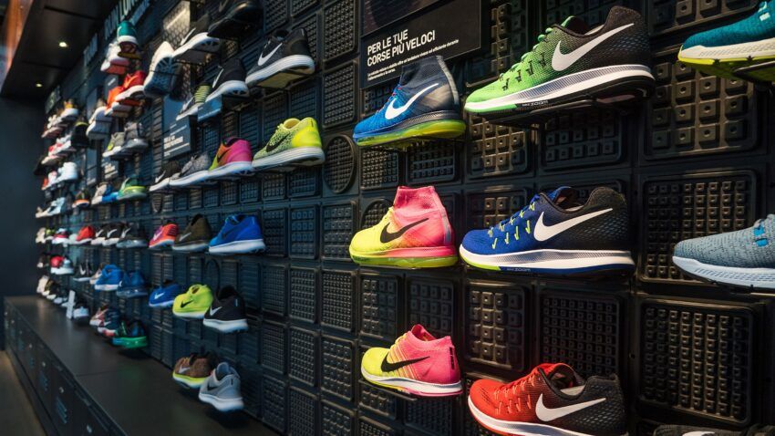 Nike demanda a StockX por vender NFT que infringen la marca y venden sin autorización