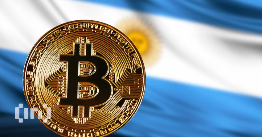 Candidato a presidente de Argentina quiere minar criptomonedas con gas